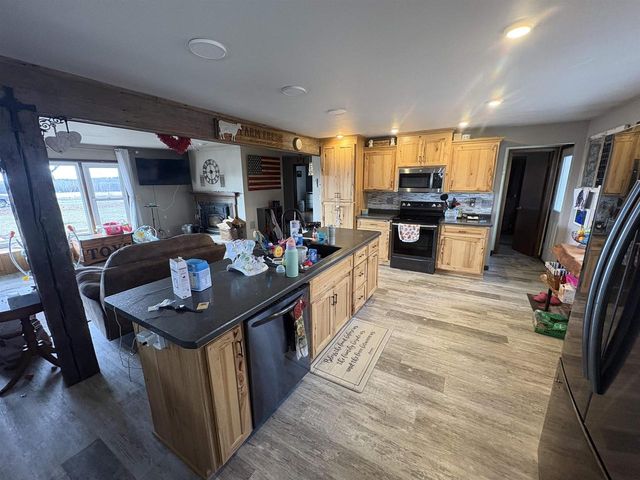 W8166 BELLE PLAINE AVENUE, Shawano, WI 54166