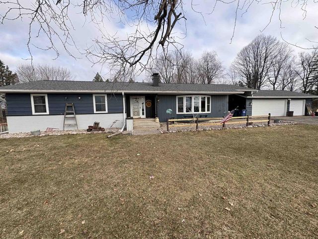 W8166 BELLE PLAINE AVENUE, Shawano, WI 54166