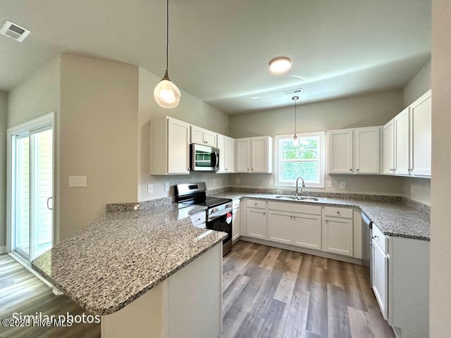 218 Crab Claw Spit Lane, Jacksonville, NC 28546