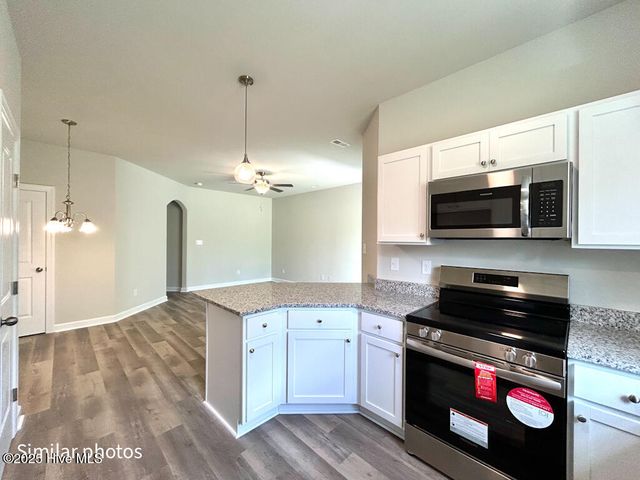 218 Crab Claw Spit Lane, Jacksonville, NC 28546