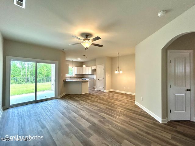 218 Crab Claw Spit Lane, Jacksonville, NC 28546