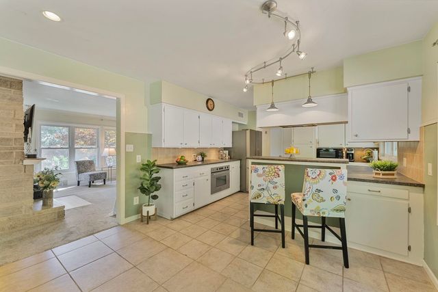 740 Mississippi Blvd Boulevard, Bettendorf, IA 52722