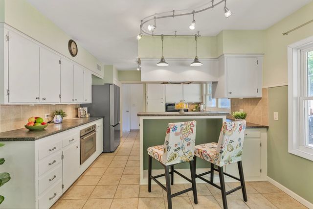 740 Mississippi Blvd Boulevard, Bettendorf, IA 52722