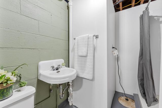 740 Mississippi Blvd Boulevard, Bettendorf, IA 52722