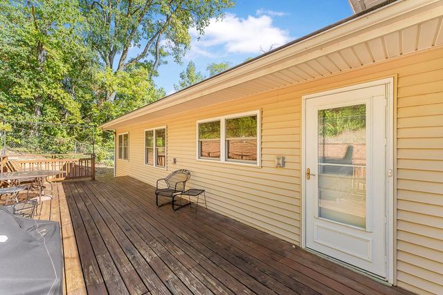 740 Mississippi Blvd Boulevard, Bettendorf, IA 52722