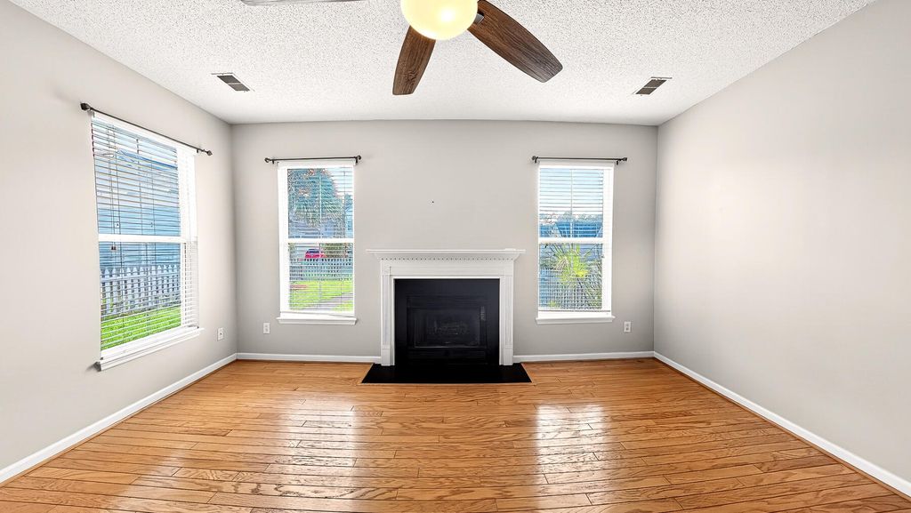 Image 27 of property listing at 91 Cross Timbers Drive, Summerville, SC 29485