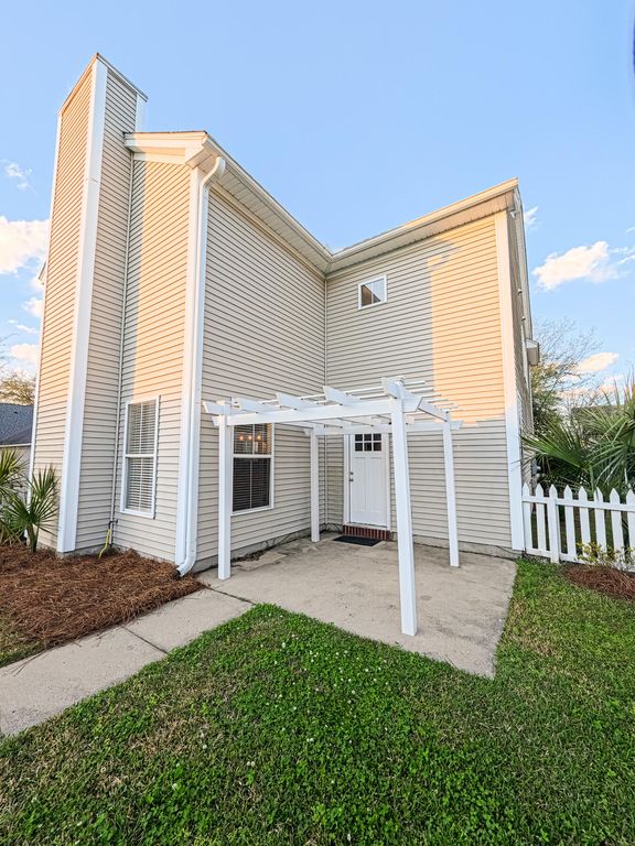 Image 80 of property listing at 91 Cross Timbers Drive, Summerville, SC 29485