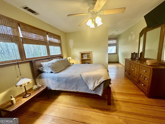 560 Amicalola Woods Road, Dawsonville, GA 30534
