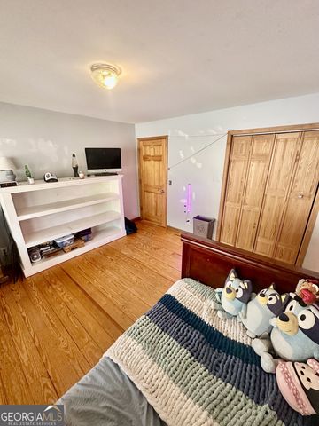 560 Amicalola Woods Road, Dawsonville, GA 30534