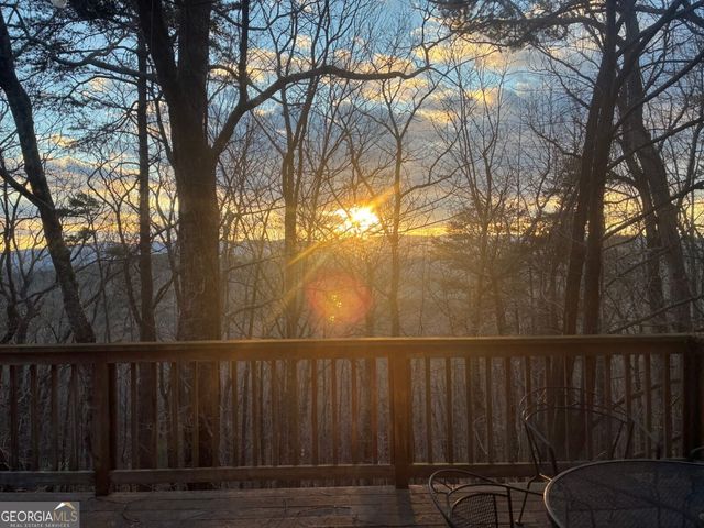 560 Amicalola Woods Road, Dawsonville, GA 30534