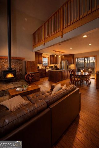 560 Amicalola Woods Road, Dawsonville, GA 30534