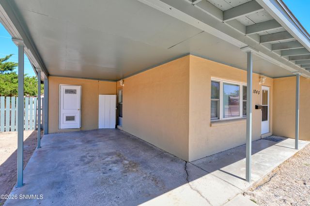 1845 Chilton Drive, Las Cruces, NM 88001