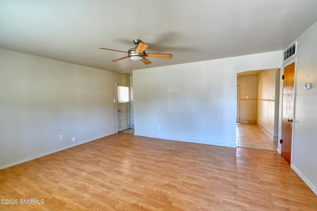 1845 Chilton Drive, Las Cruces, NM 88001
