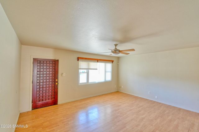 1845 Chilton Drive, Las Cruces, NM 88001