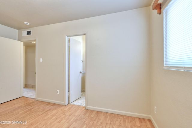 1845 Chilton Drive, Las Cruces, NM 88001