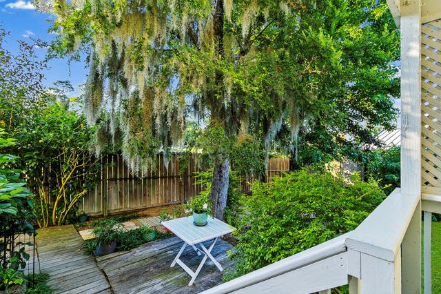 486 Shorthorn Drive, Onalaska, TX 77360