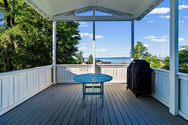 486 Shorthorn Drive, Onalaska, TX 77360