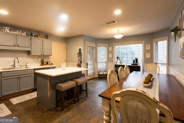 106 Carterdale Court, Bethlehem, GA 30620