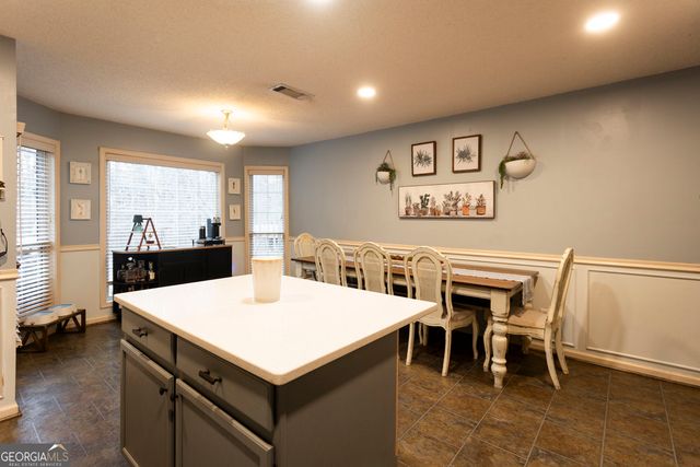 106 Carterdale Court, Bethlehem, GA 30620