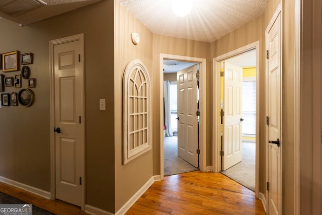 106 Carterdale Court, Bethlehem, GA 30620