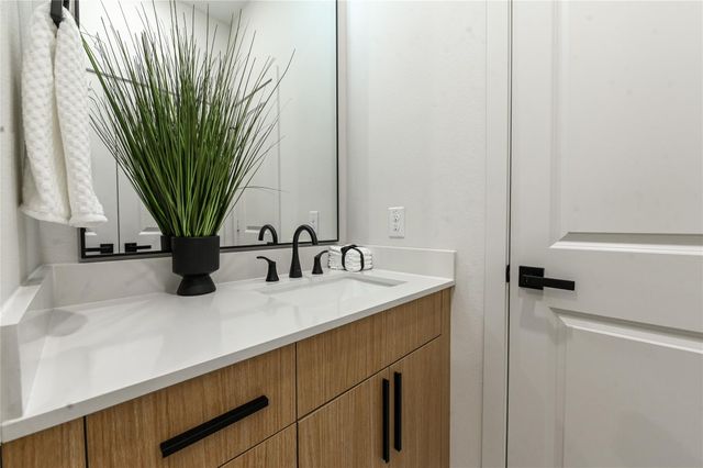 14111 Bridgeport, Houston, TX 77047