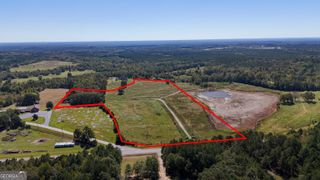 1 Calhoun Falls Highway, Elberton, GA 30635