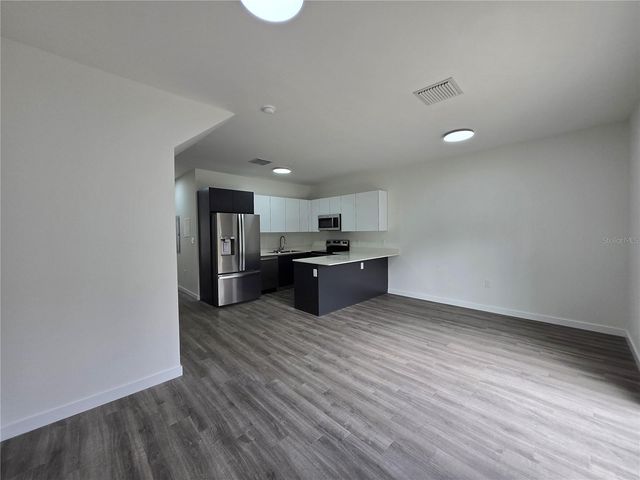 1601 NW 29TH ROAD 3, Gainesville, FL 32605