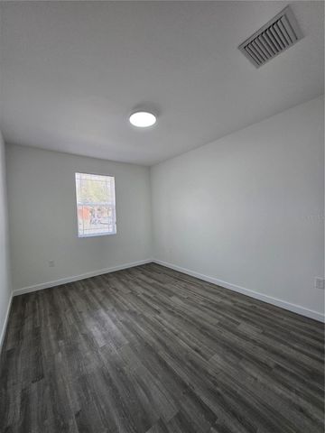 1601 NW 29TH ROAD 3, Gainesville, FL 32605