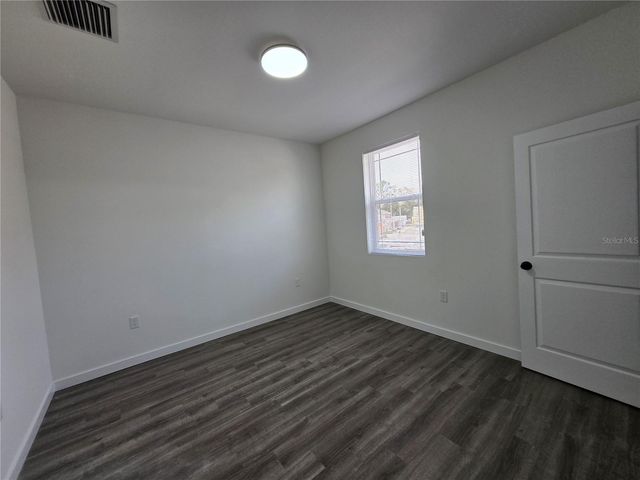 1601 NW 29TH ROAD 3, Gainesville, FL 32605