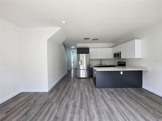 1601 NW 29TH ROAD 3, Gainesville, FL 32605