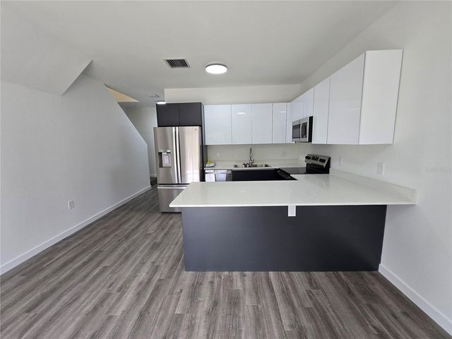 1601 NW 29TH ROAD 3, Gainesville, FL 32605