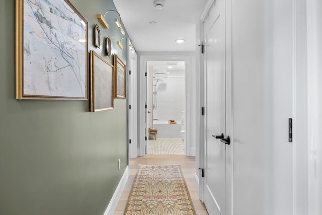 258-260 W 3rd St 1, Boston, MA 02127