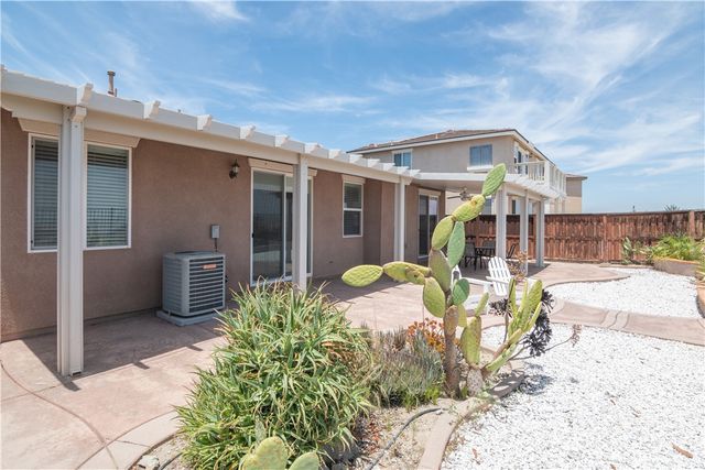 29264 Crystal Ridge Court, Lake Elsinore, CA 92530
