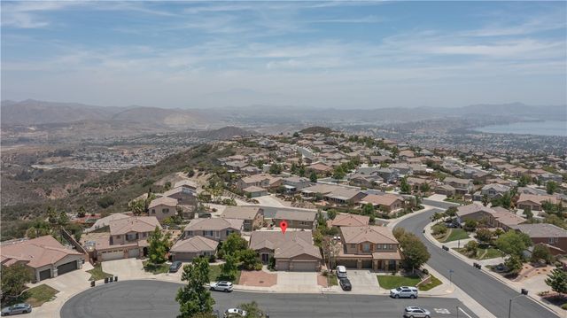 29264 Crystal Ridge Court, Lake Elsinore, CA 92530