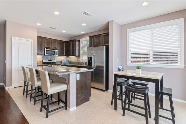 29264 Crystal Ridge Court, Lake Elsinore, CA 92530