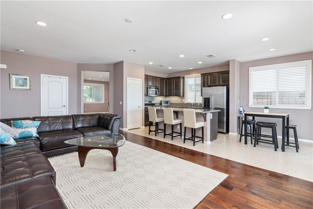 29264 Crystal Ridge Court, Lake Elsinore, CA 92530