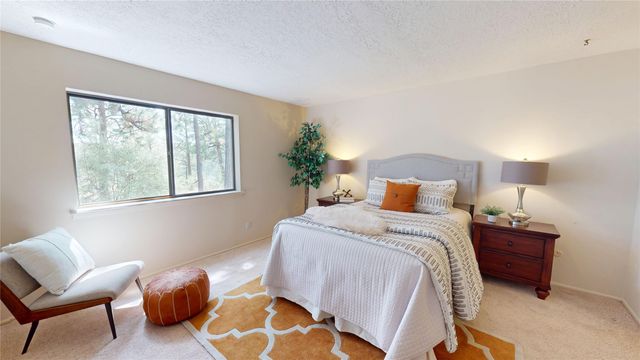 23 Timber Ridge, Los Alamos, NM 87544