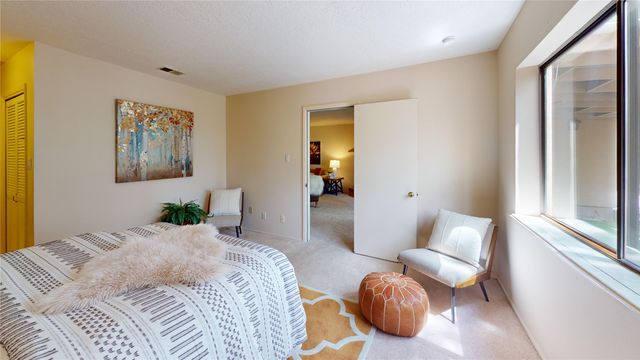 23 Timber Ridge, Los Alamos, NM 87544