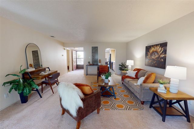 23 Timber Ridge, Los Alamos, NM 87544