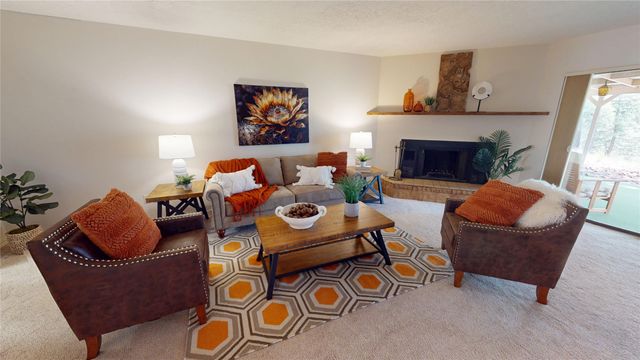 23 Timber Ridge, Los Alamos, NM 87544