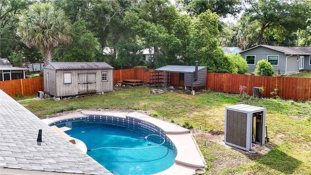 25302 GLEN EAGLES ST, Sorrento, FL 32776