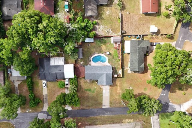25302 GLEN EAGLES ST, Sorrento, FL 32776
