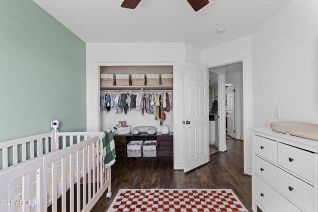 7996 W STELLA Avenue, Glendale, AZ 85303