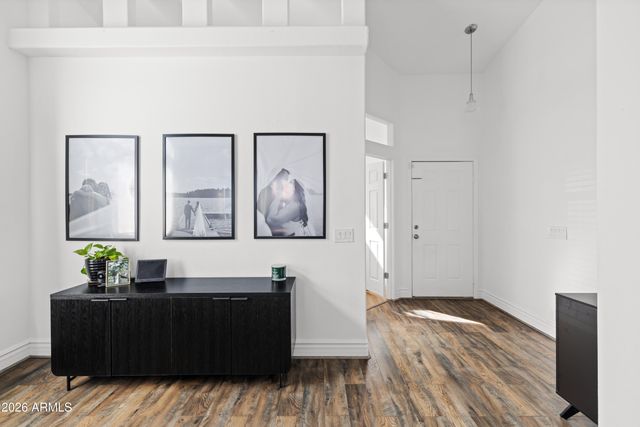 7996 W STELLA Avenue, Glendale, AZ 85303