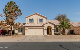 7996 W STELLA Avenue, Glendale, AZ 85303