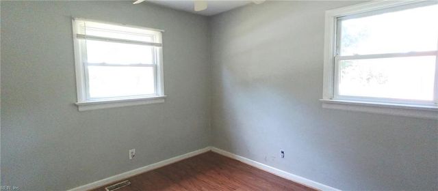 329 De Laura DR, Newport News, VA 23608