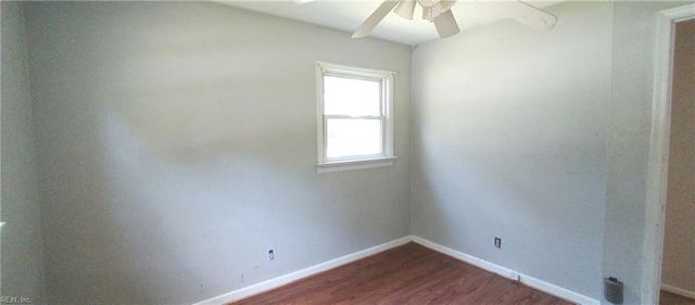 329 De Laura DR, Newport News, VA 23608