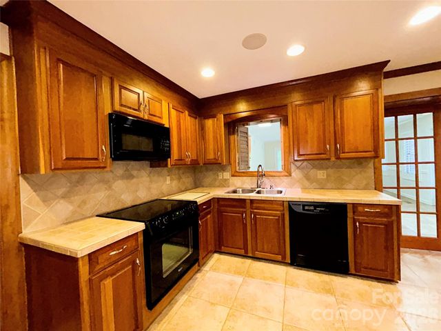 900 Courtney Court SE 49, Concord, NC 28025