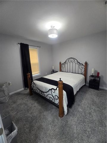 4939 Woodland Avenue, Kansas City, MO 64130