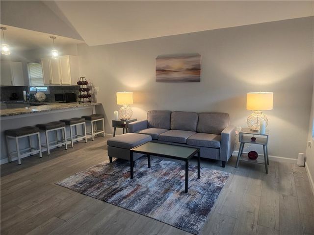 4939 Woodland Avenue, Kansas City, MO 64130